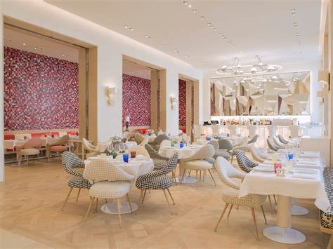 restaurant monsieur dior